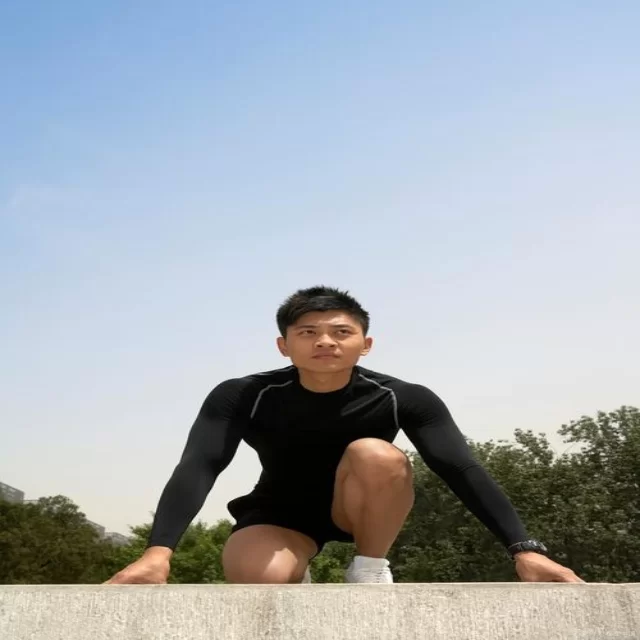 从战术视角解析体育产业热点新闻动态